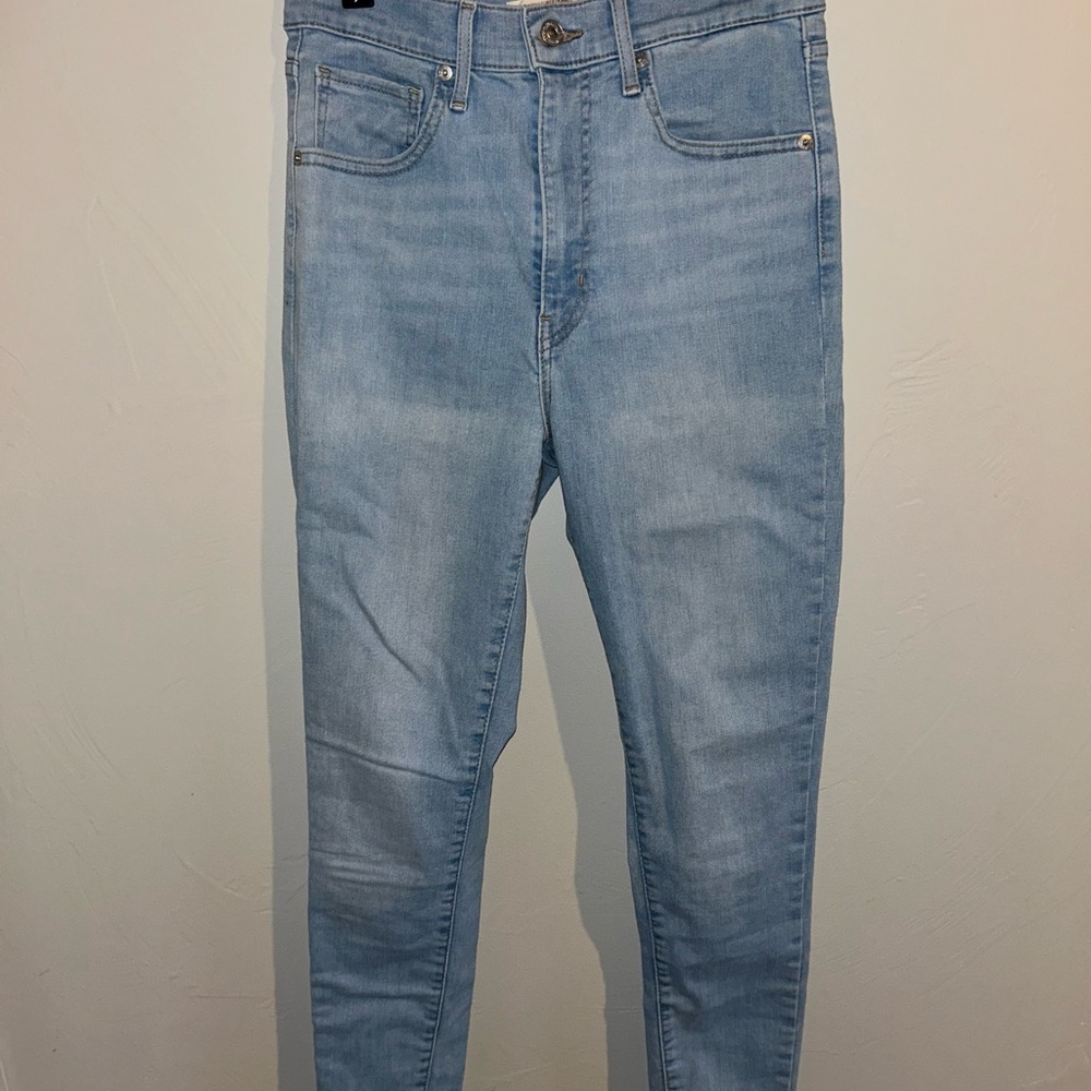 Levi's Light Blue Mile High Super Skinny Women's Skinny Jeans
